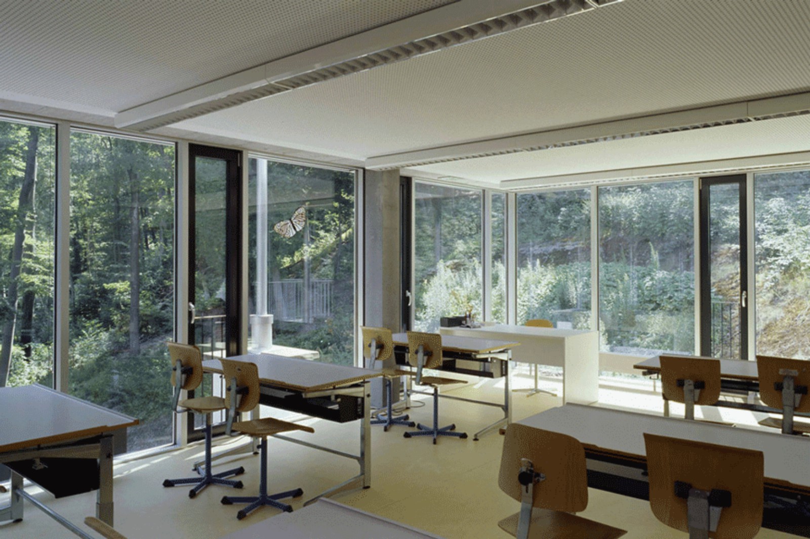 0212_Schulhaus-Logartis