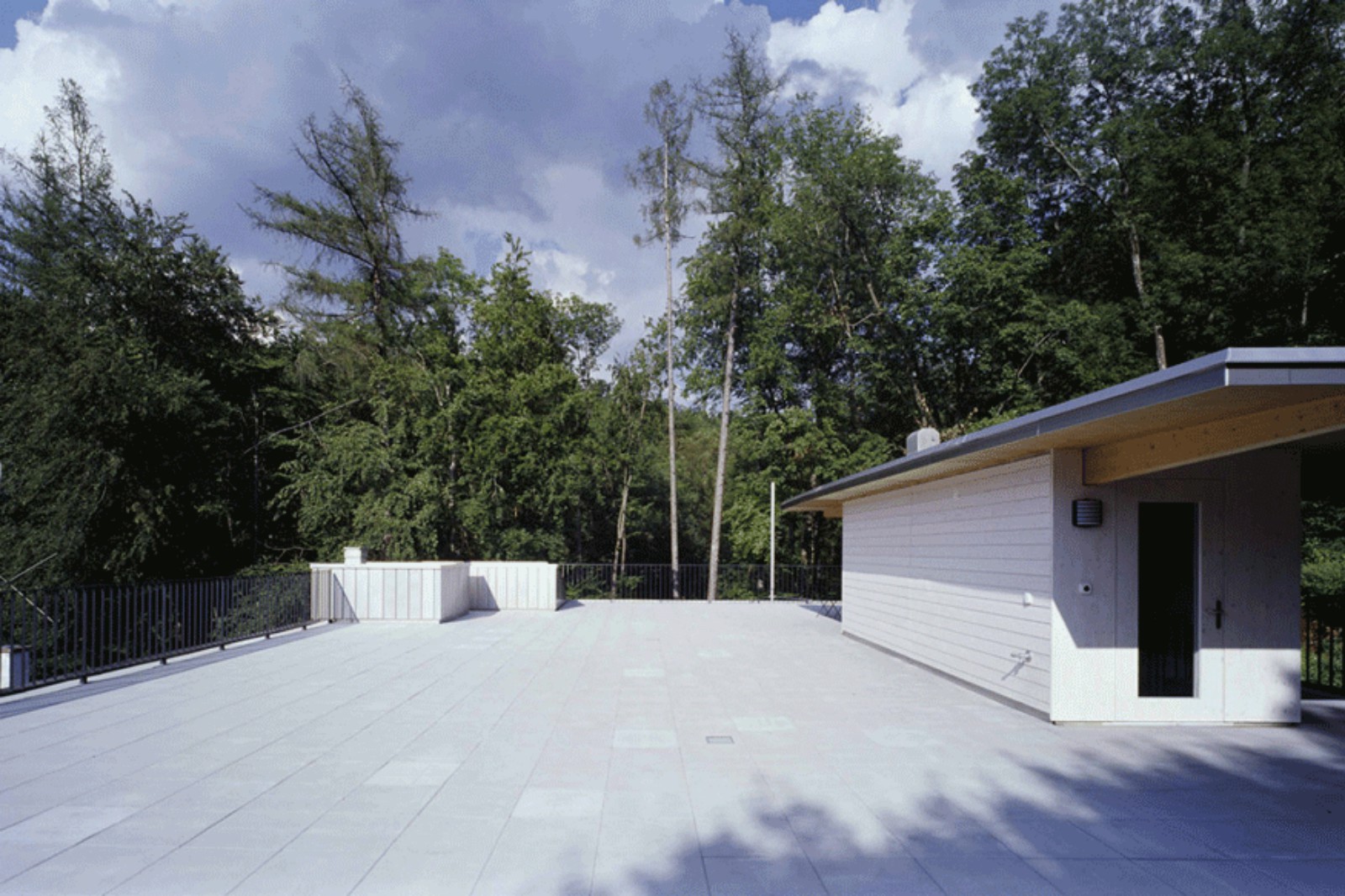 0214_Schulhaus-Logartis